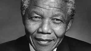 Qui-suis-je_citation_Nelson_Mandela_dans_la vie_je_ne_pers_jamais_soit_je_gagne_soit_j'apprends